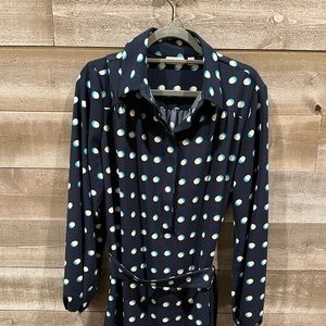 Eva Mendes XL Collar Dress with top buttons. Hits me above the knee (I’m 5’7)